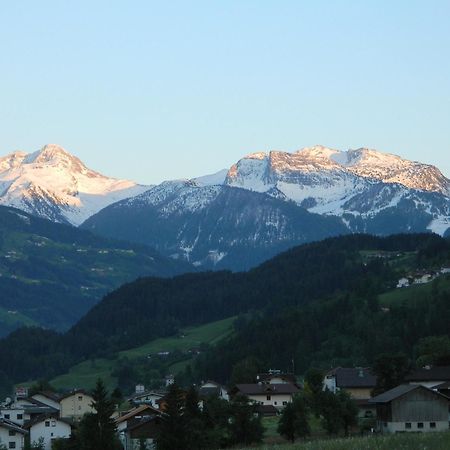 Haus Binder Hotel Ried im Zillertal Eksteriør billede