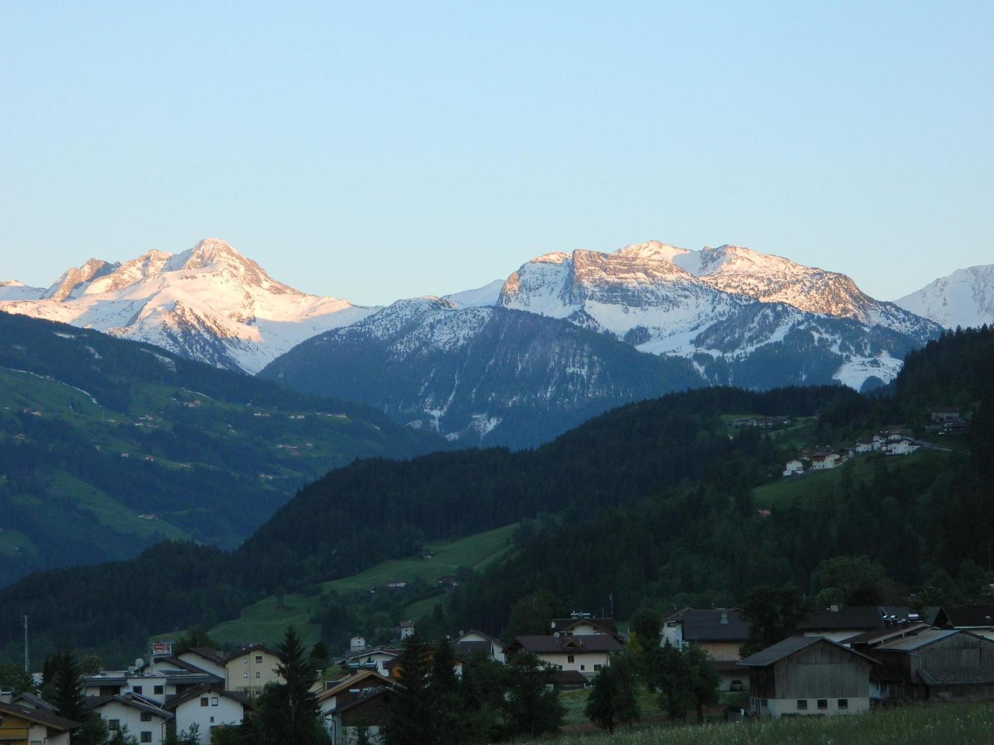 Haus Binder Hotel Ried im Zillertal Eksteriør billede